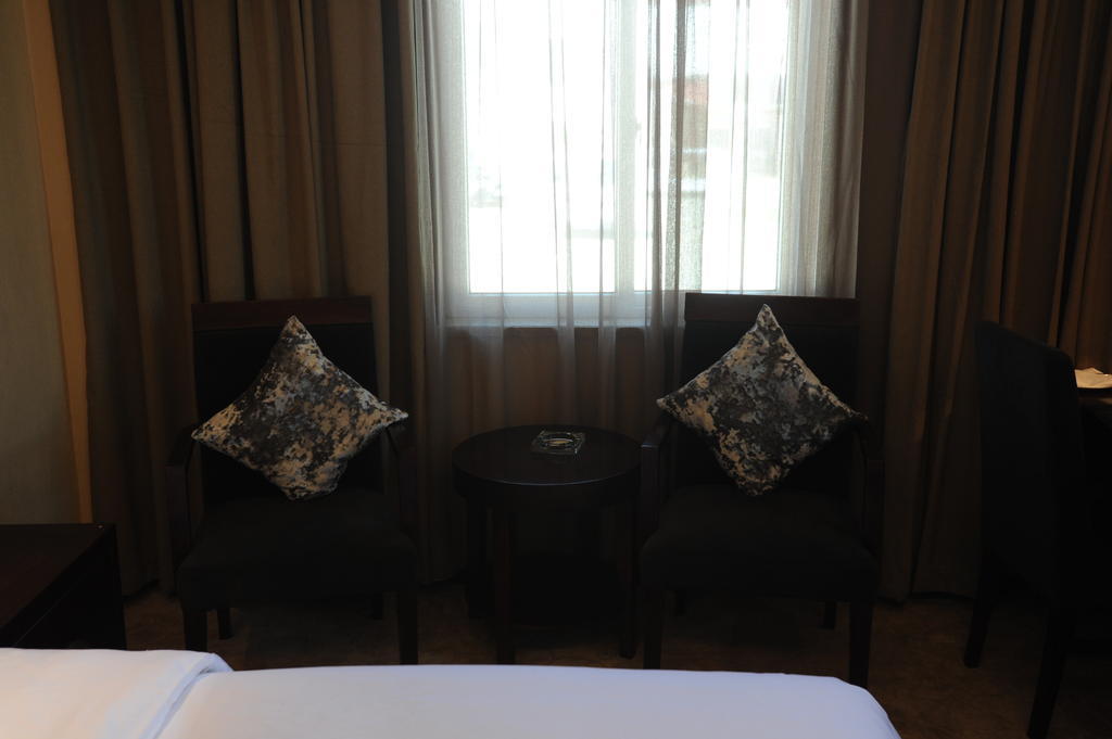 Wanrun International Resort Hotel In Tibet Xigaze Zimmer foto